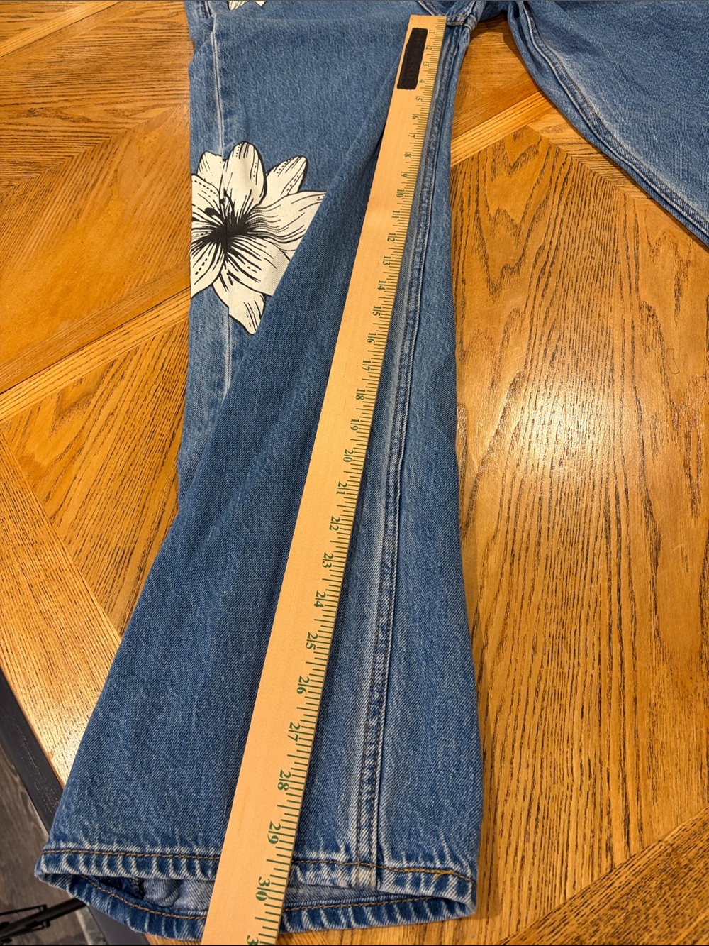 Levi’s x Farm Rio High Loose Floral Lilies Wide Leg Jeans Size 26 90s Boho Colab - Picture 9 of 12